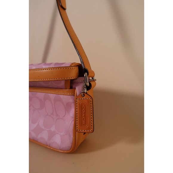 Coach Mini Field Bag in Pink Signature Jacquard - Picture 5 of 9